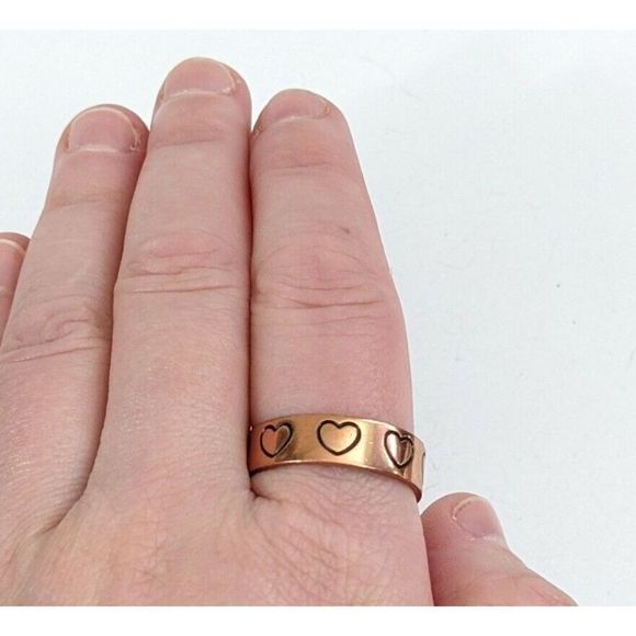 Size 11 Heart Stamped 90s Solid Copper Band Ring - Wheeler manufacturing - Picture 6 of 7